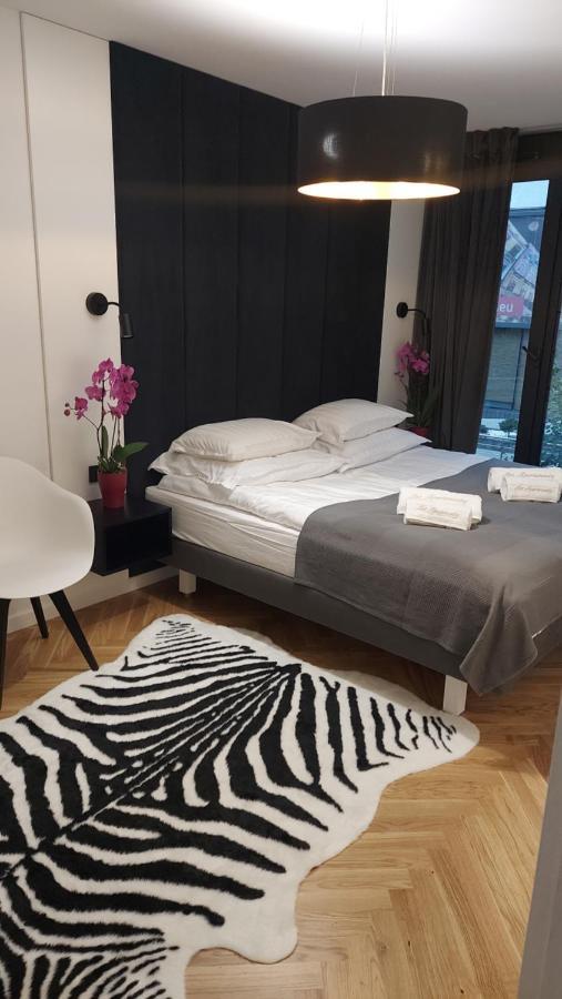Art Apartamenty II Basen & Spa W Centrum Z Balkonem, Faktura Vat Lublin Bagian luar foto