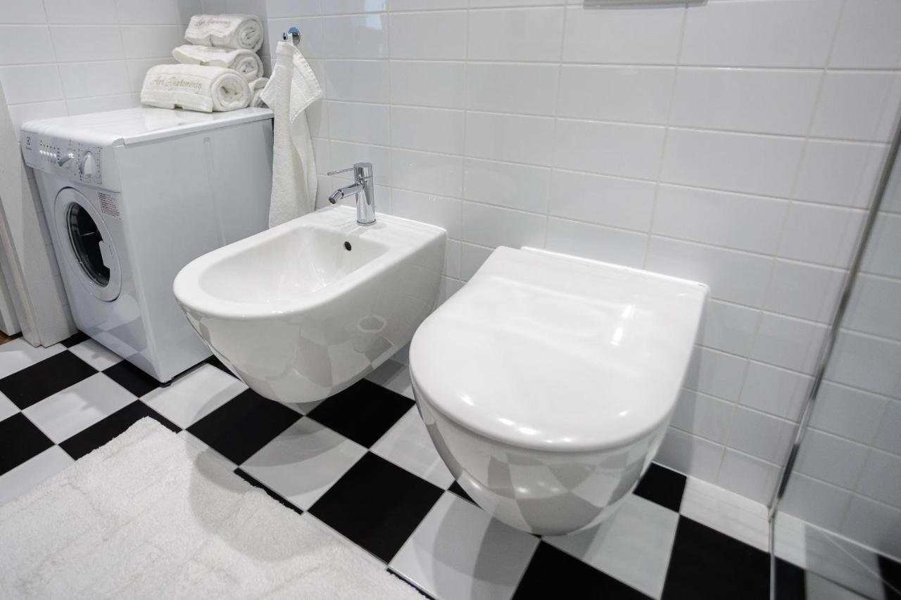 Art Apartamenty II Basen & Spa W Centrum Z Balkonem, Faktura Vat Lublin Bagian luar foto